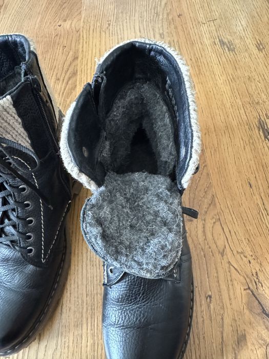 Жіночі зимові черевики