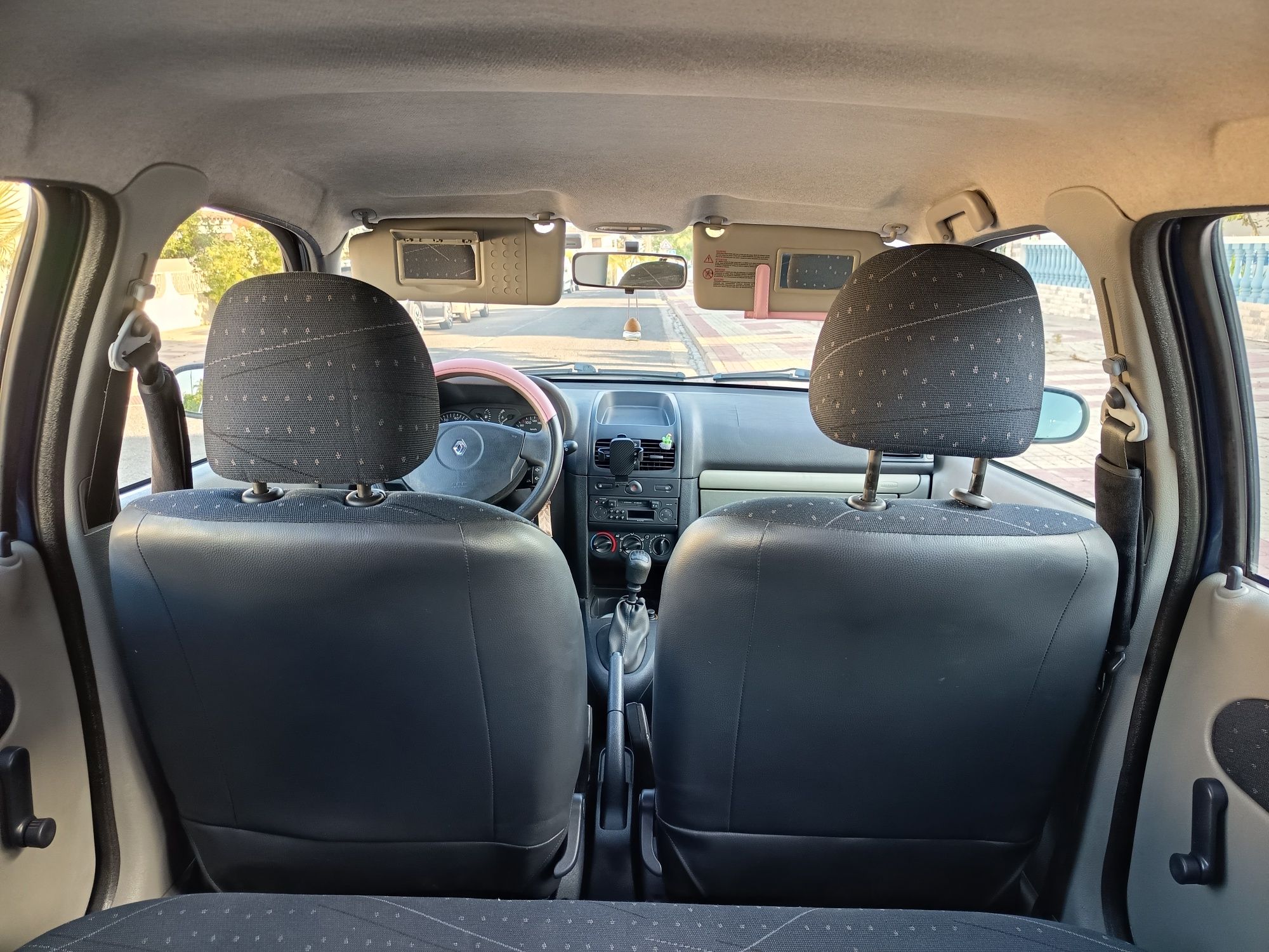Renault Clio 2003