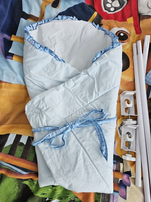 Sprzedam części ozdobne do łóżeczka