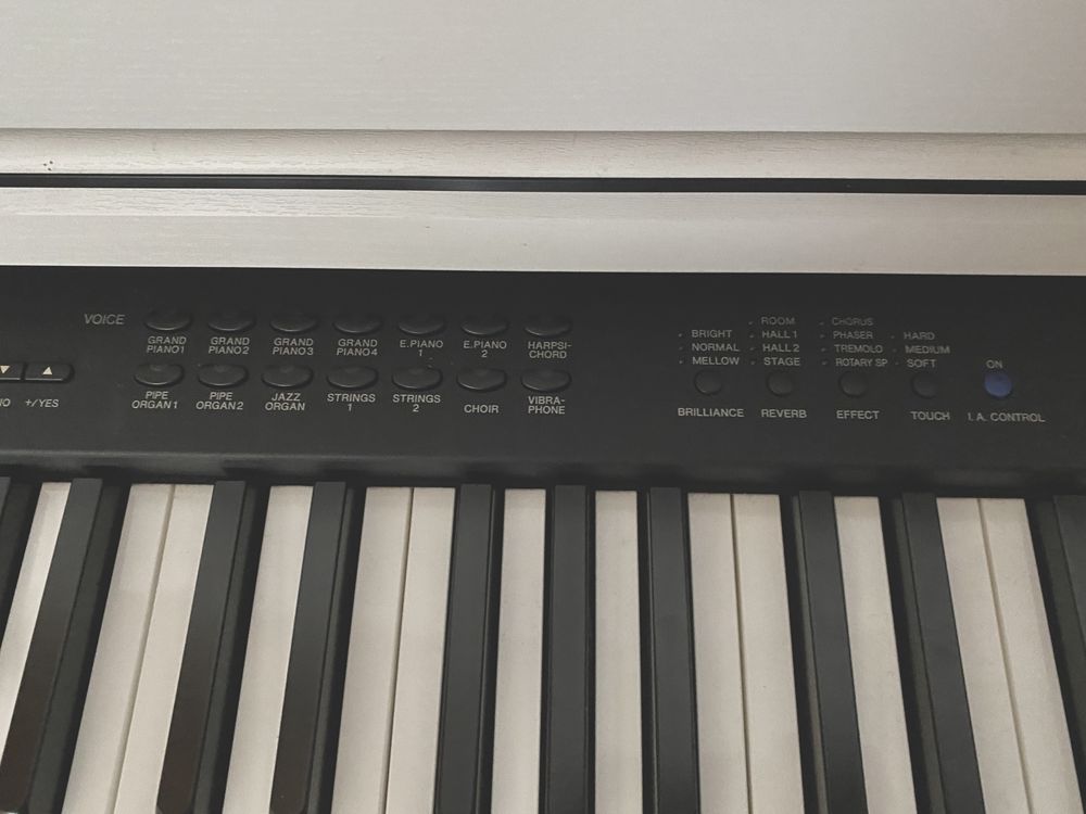 YAMAHA CLAVINOVA CLP-430 cyfrowe pianino Stan IDEALNY