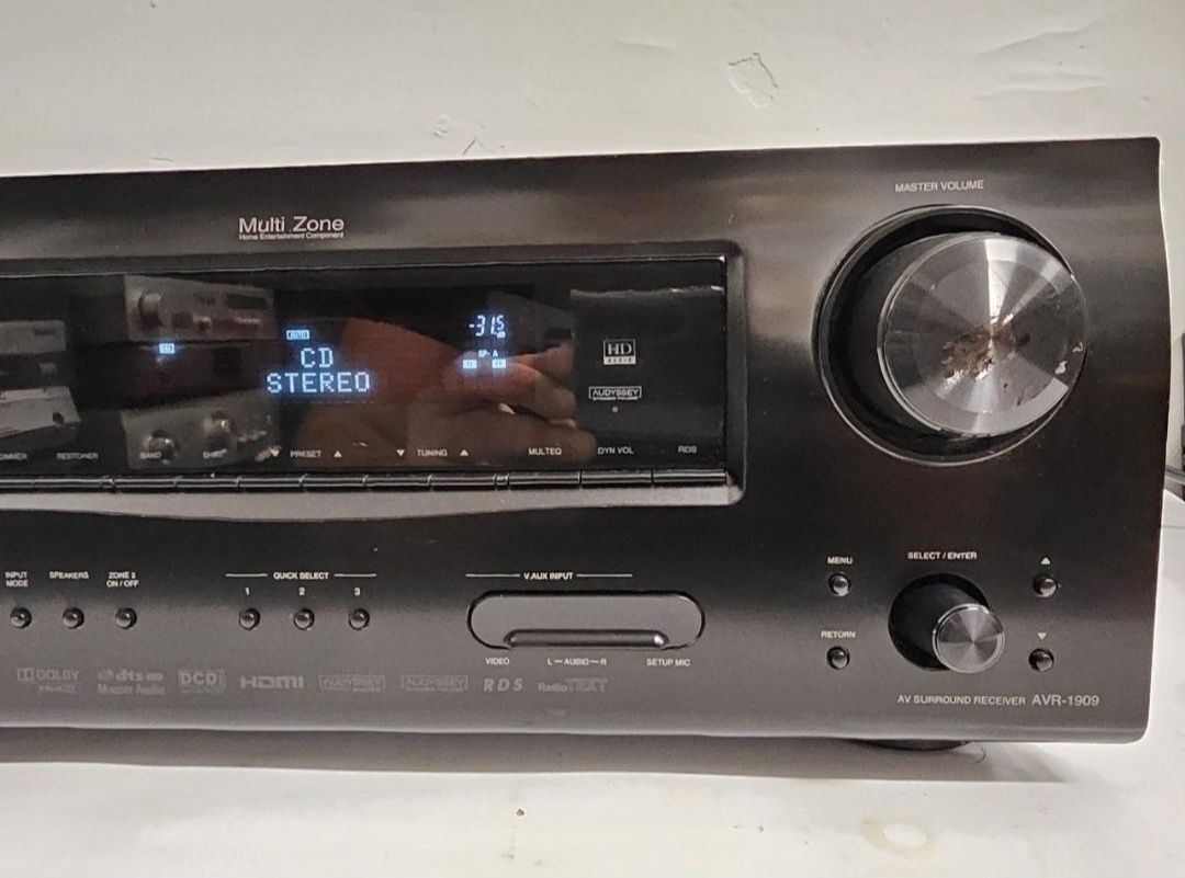 Amplituner Denon AVR-1909, 7 x 120 W.