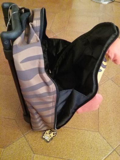 Mochila / Trolley para criança novo nunca usado