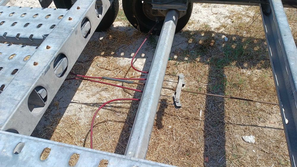 Atrelado porta carros