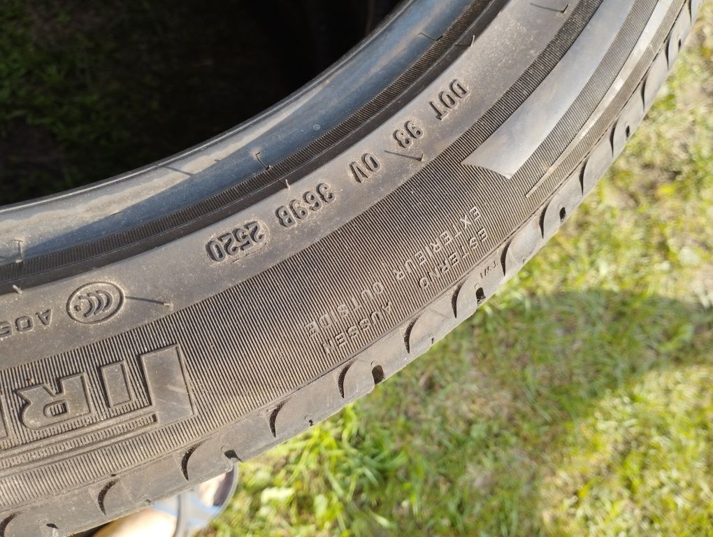 Opony letnie Pirelli 295/40 R22