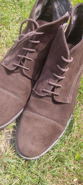 Продам чоловічі ботинки