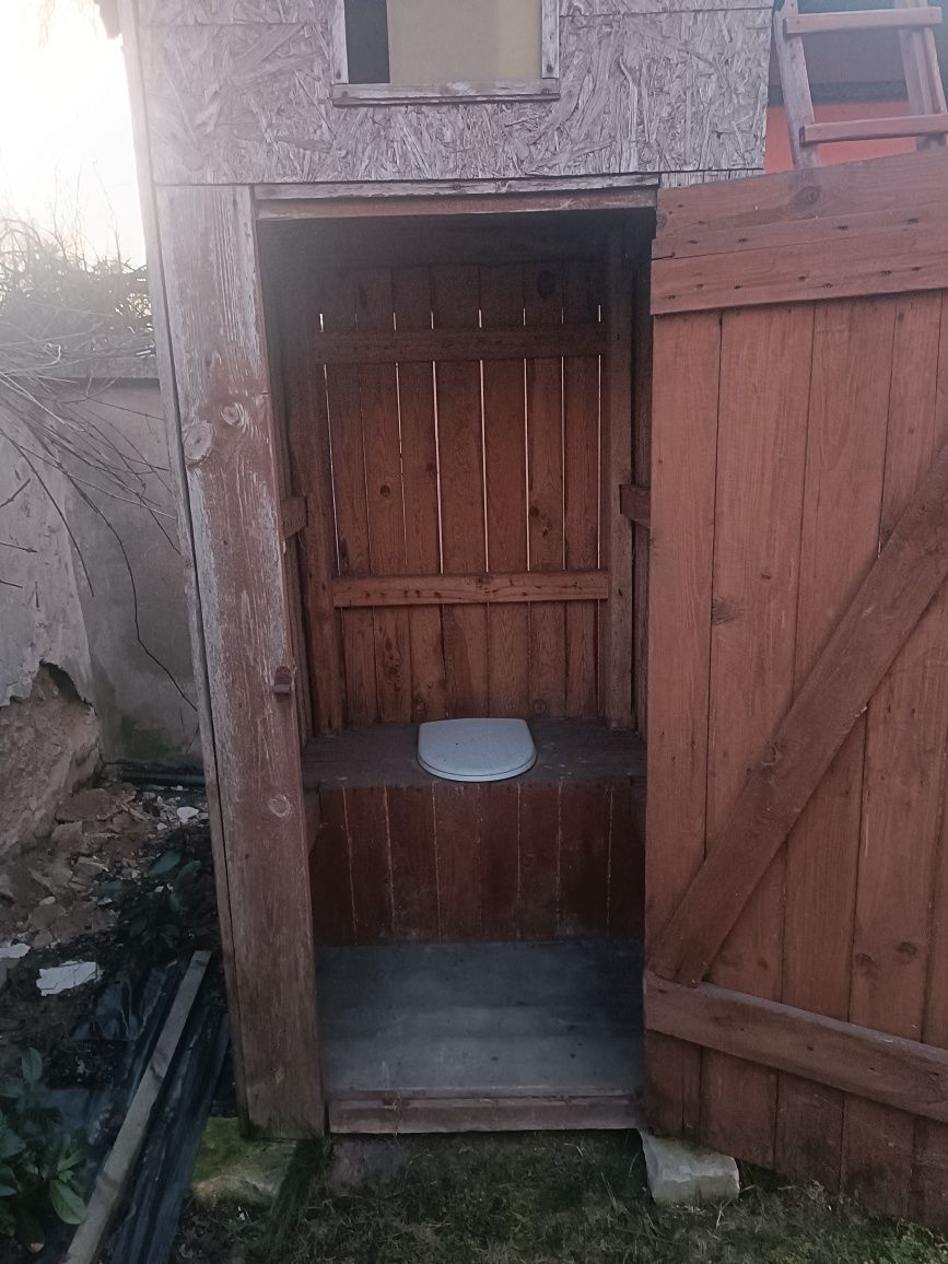 Sprzedam kibelek/WC na budowę/działke