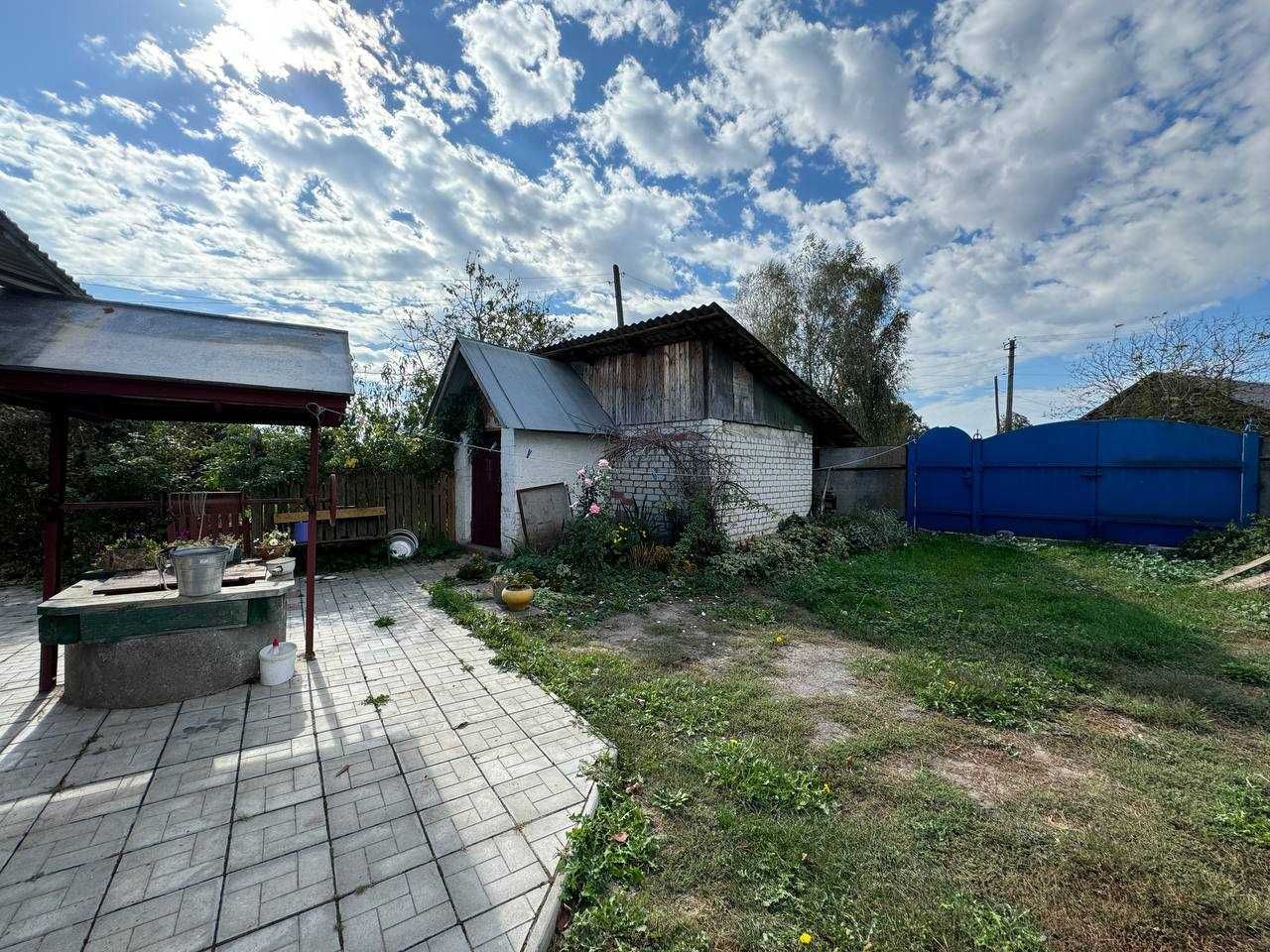 Будинок в селі Кошівка