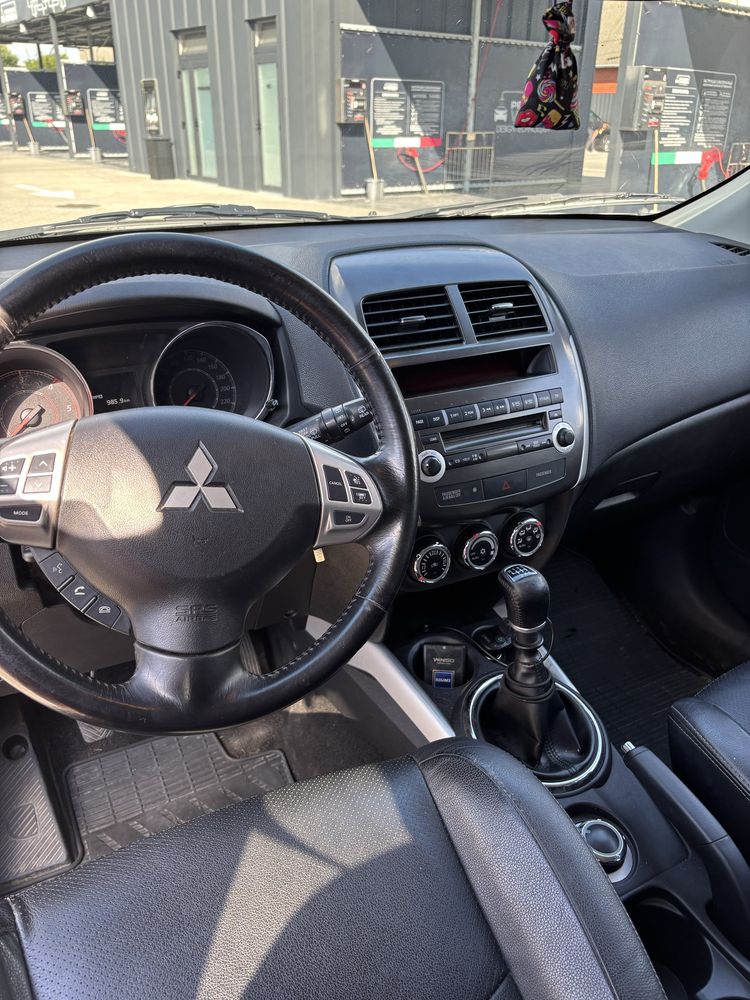 Mitsubishi ASX 2012