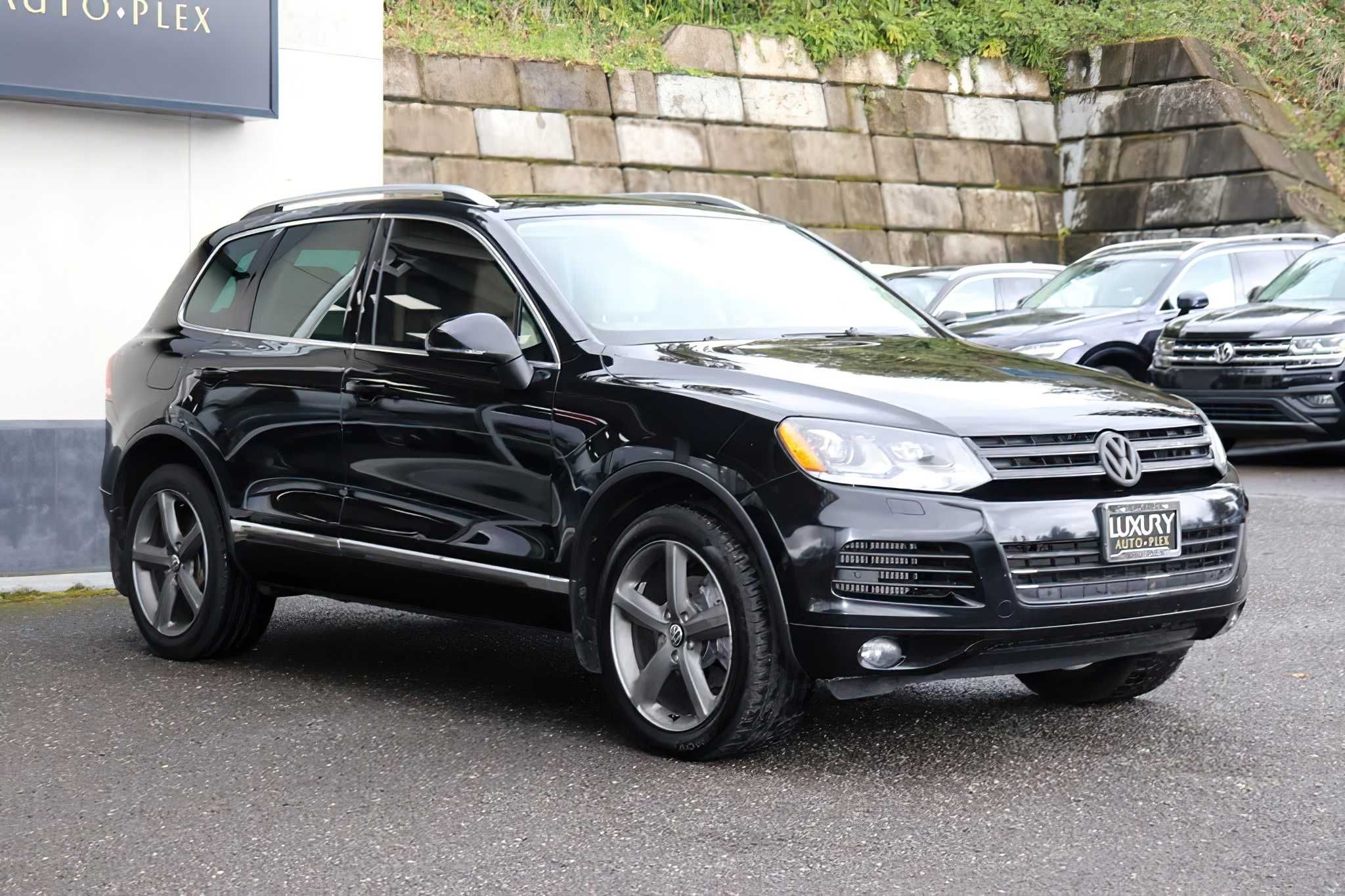 Volkswagen Touareg Lux 2012