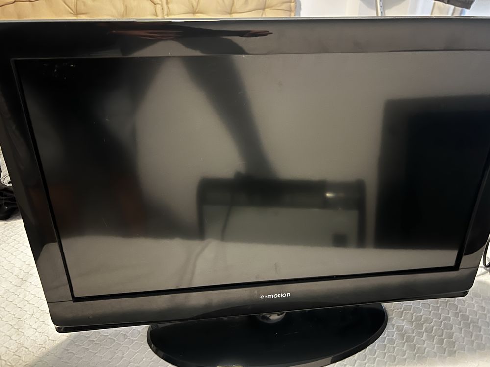Vende se televisao /monitor