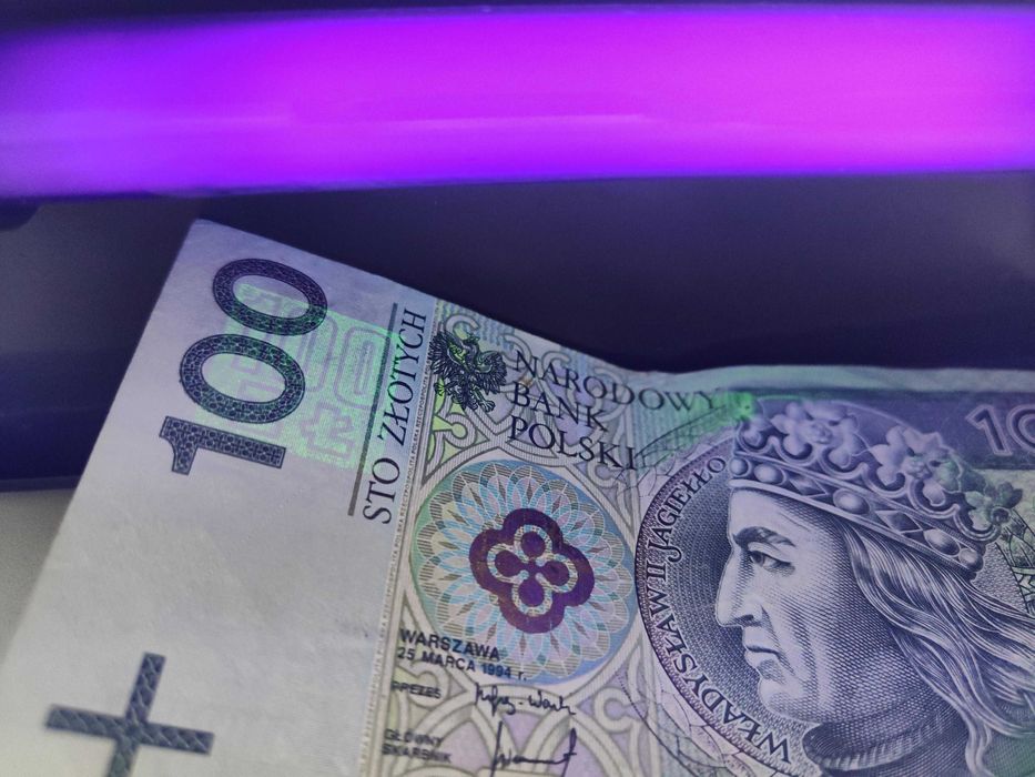 Tester Banknotów UV 240V