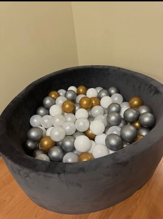 Сухой бассейн графит сухий басейн графіт