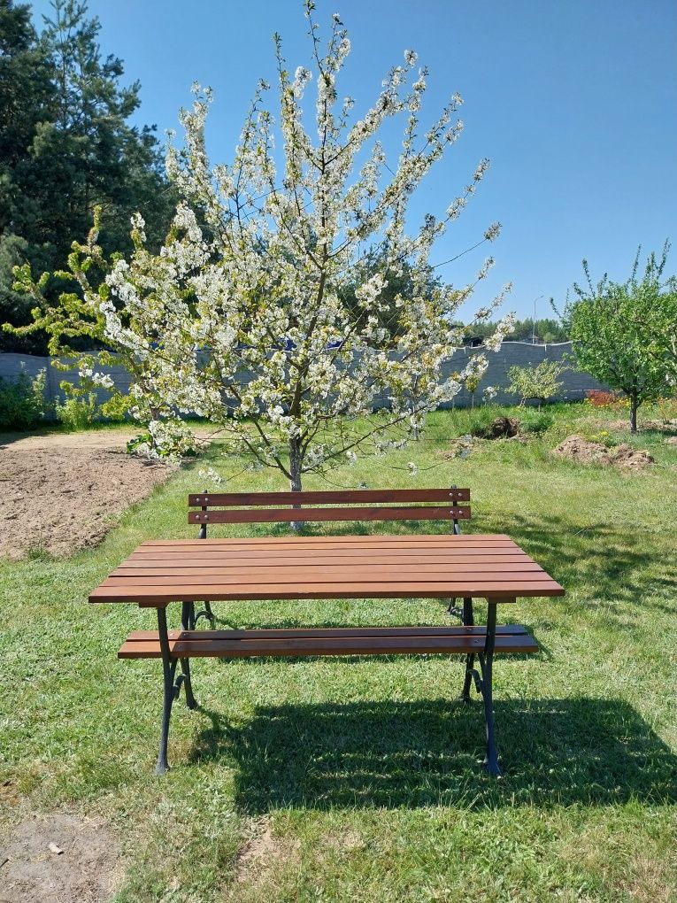 Sprzedam ławkę + stół ogrodowy