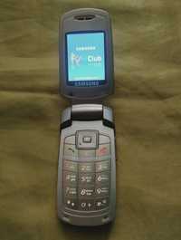 Мобильный телефон Samsung E380 кнопочный раскладушка