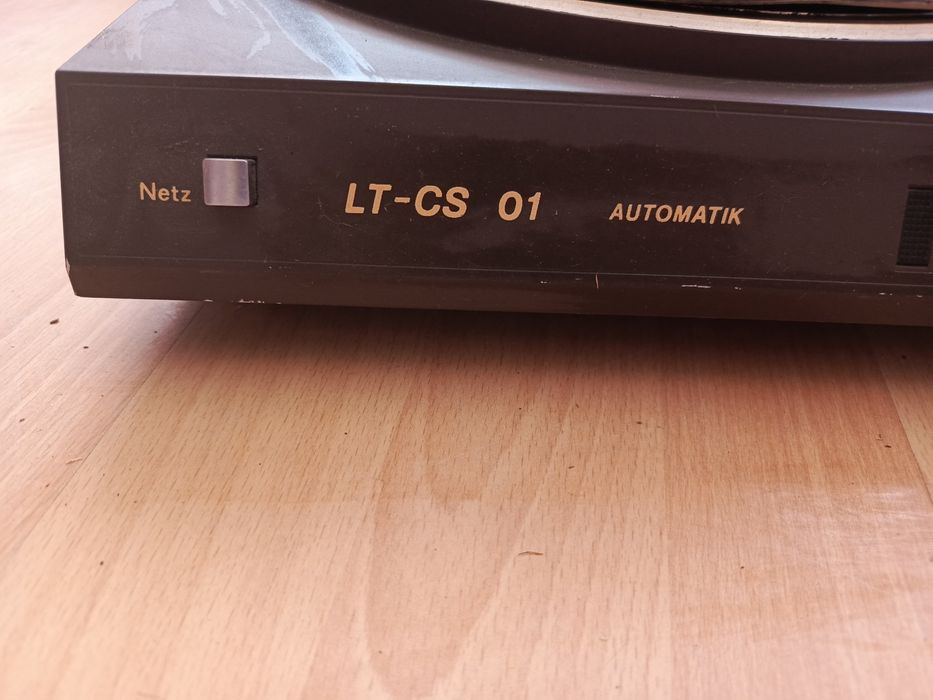 Kompletny sprzęt muzyczny stary