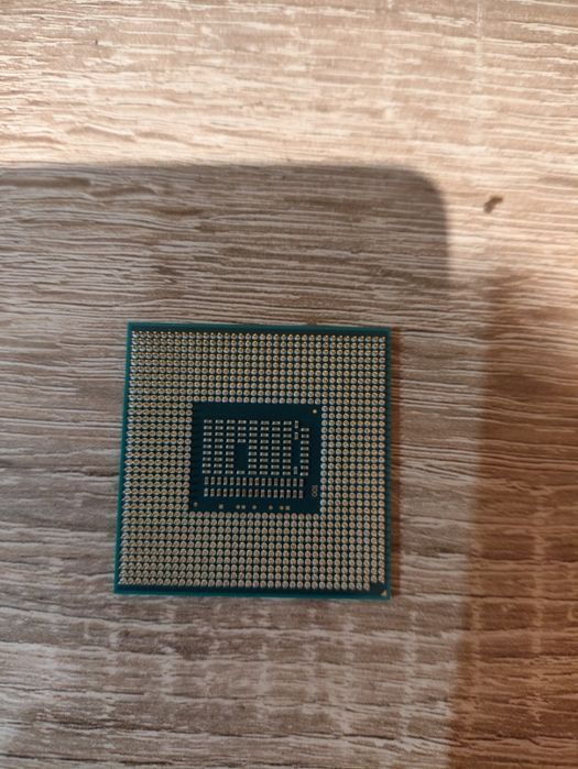 Процесор i5 3210M