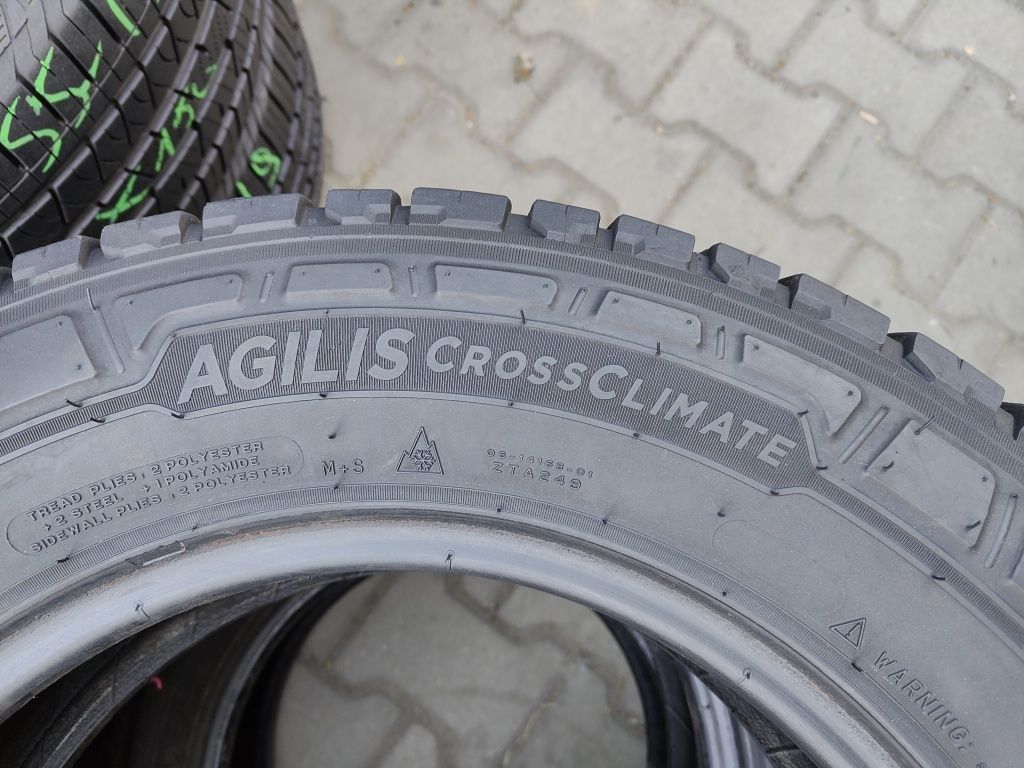 215/65/15C Michelin Agilis Cross Cliamte