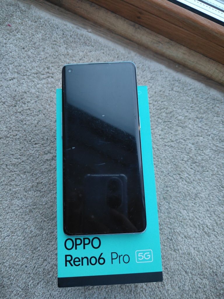 Oppo Reno6 Pro 5g (niebieski) + ładowarka