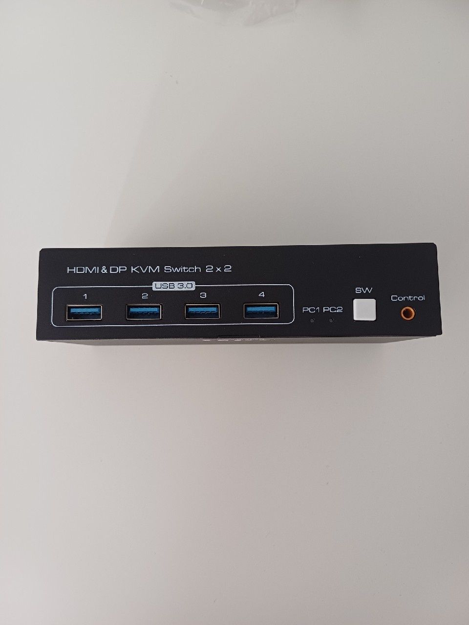 Przełącznik HDMI KVM, 2 Monitory i 4 USB 3.0, 4K 60Hz