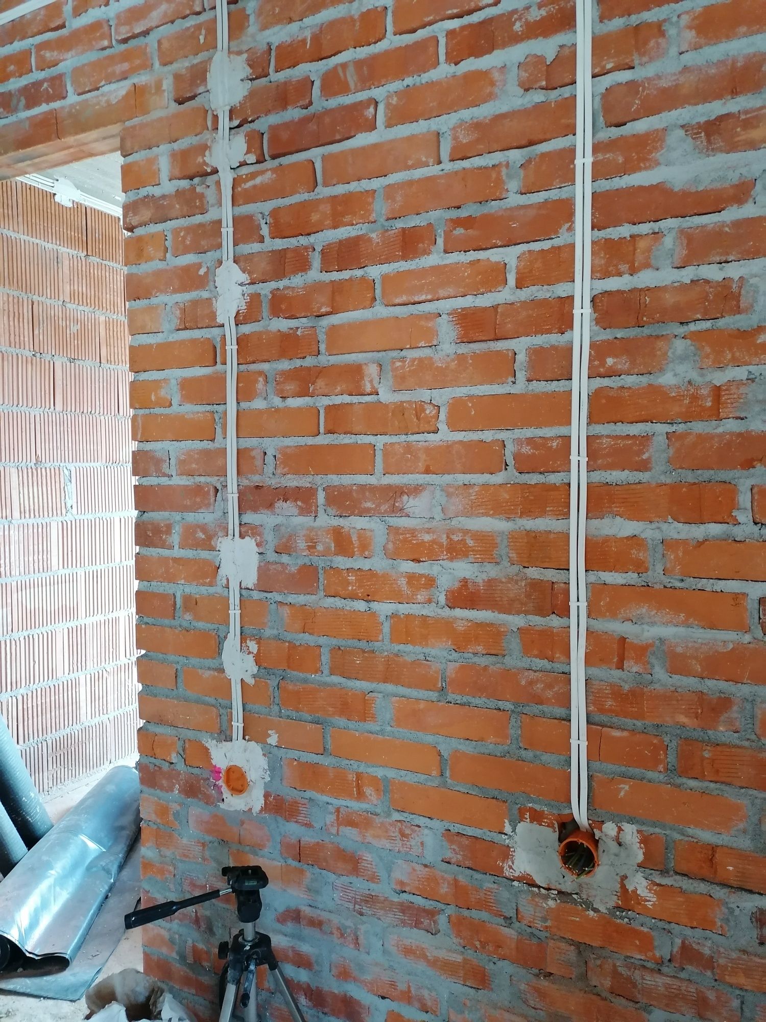Elektryk, instalacje elektryczne, montaż, serwis, modernizacją..