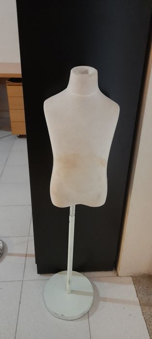 2 manequins/busto de criança e adolescente