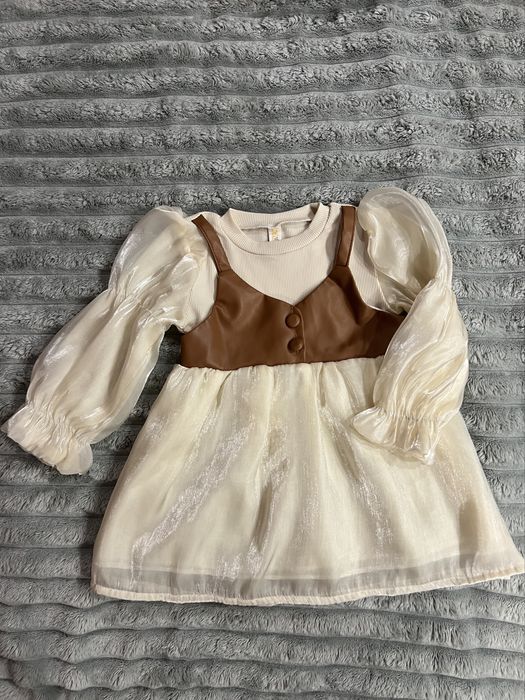 Сукня на дівчинку