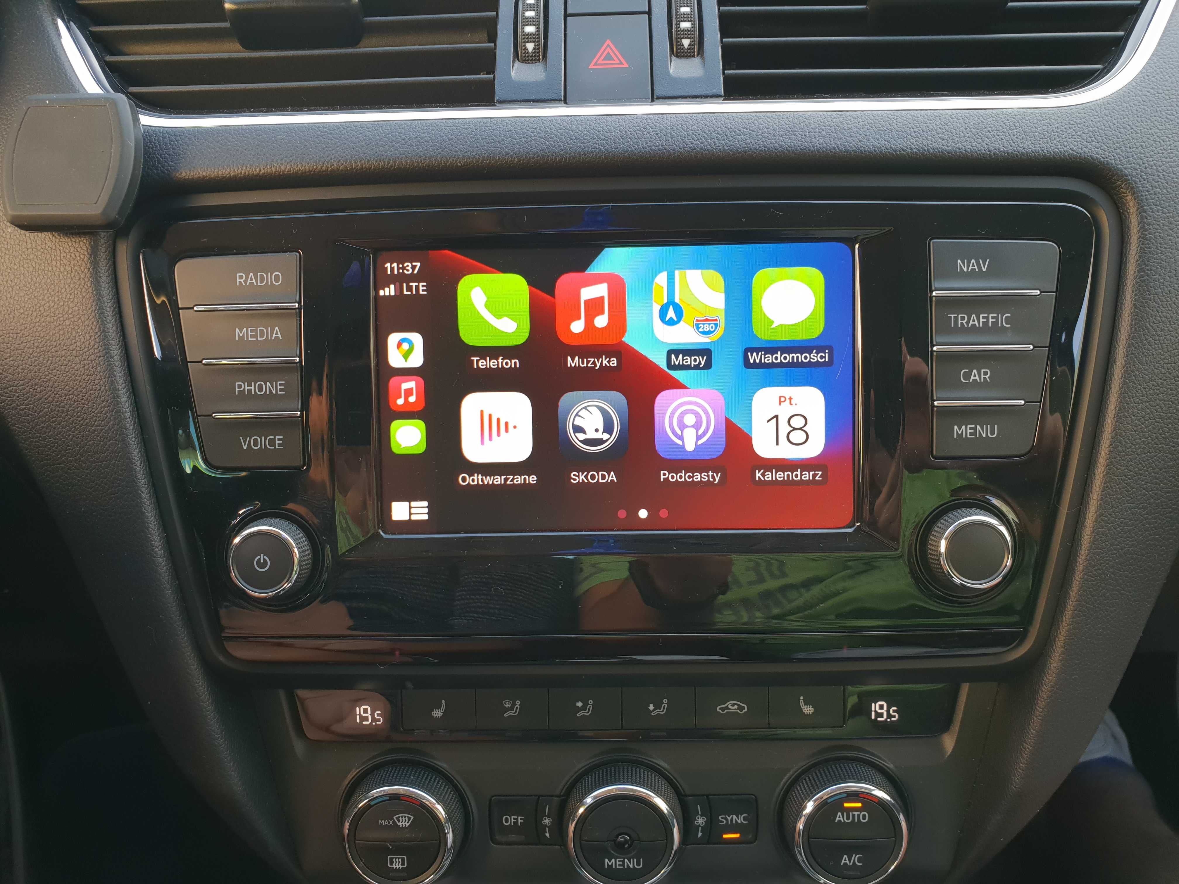 CARPLAY Android Auto AUDI VW Skoda Seat YOUTUBE Nawigacja