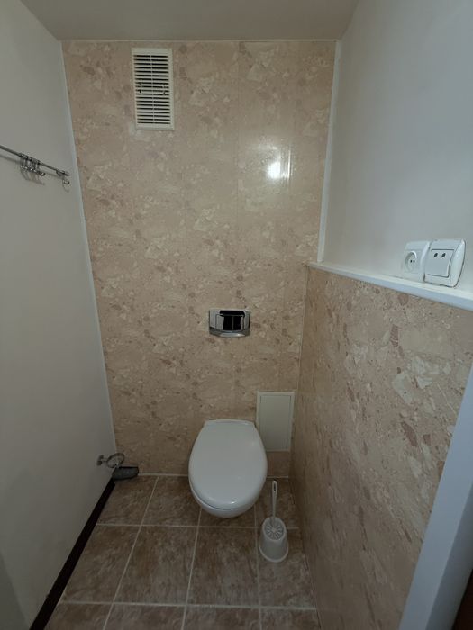 Продаж гарненької  квартири на Митниці