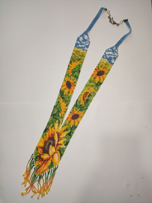 Вироби з якісного бісеру.