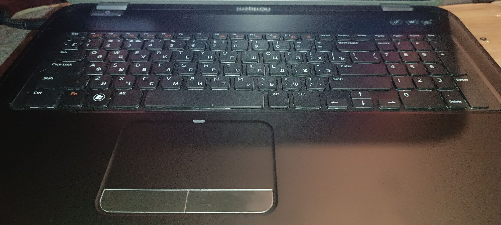 Игровой DELL 5720 17,3" диагональ 8 ядер i7 2630qm озу 16Гб