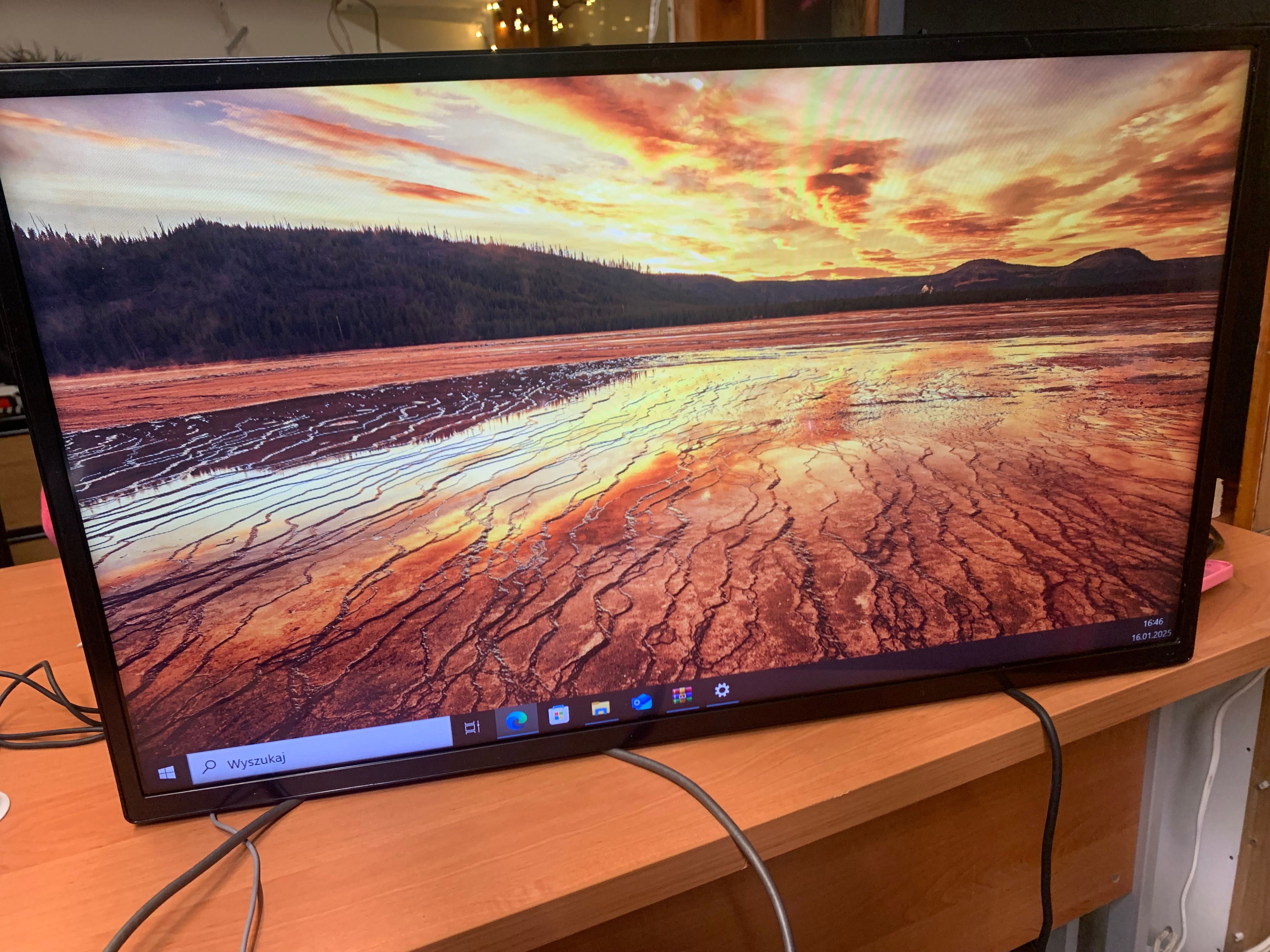 Monitor LG 32 cale 32SM5B-B WiF Full HD IPS  web OS
