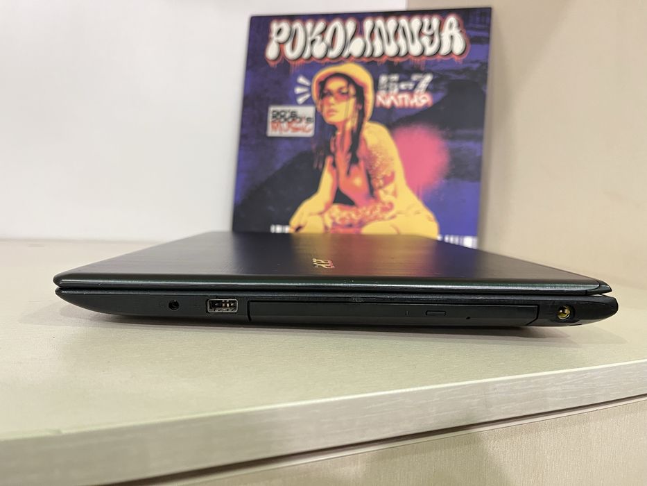 Игровой ноутбук 15.6" Acer Aspire на Intel i5-8250U с Nvidia MX150 SSD