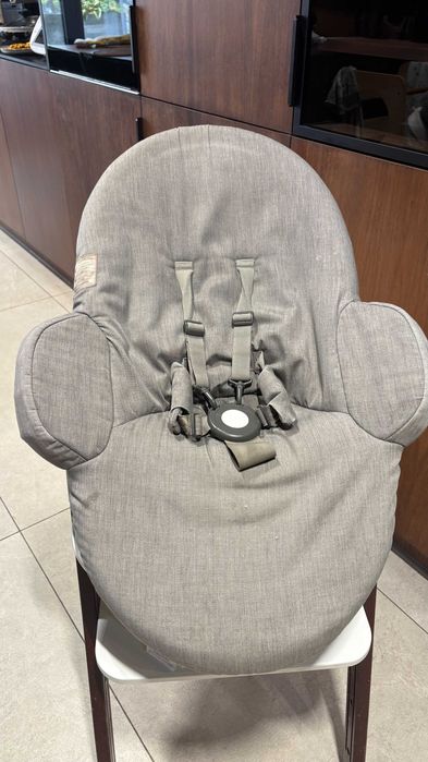 Stokke Steps Bouncer leżaczek dla dziecka