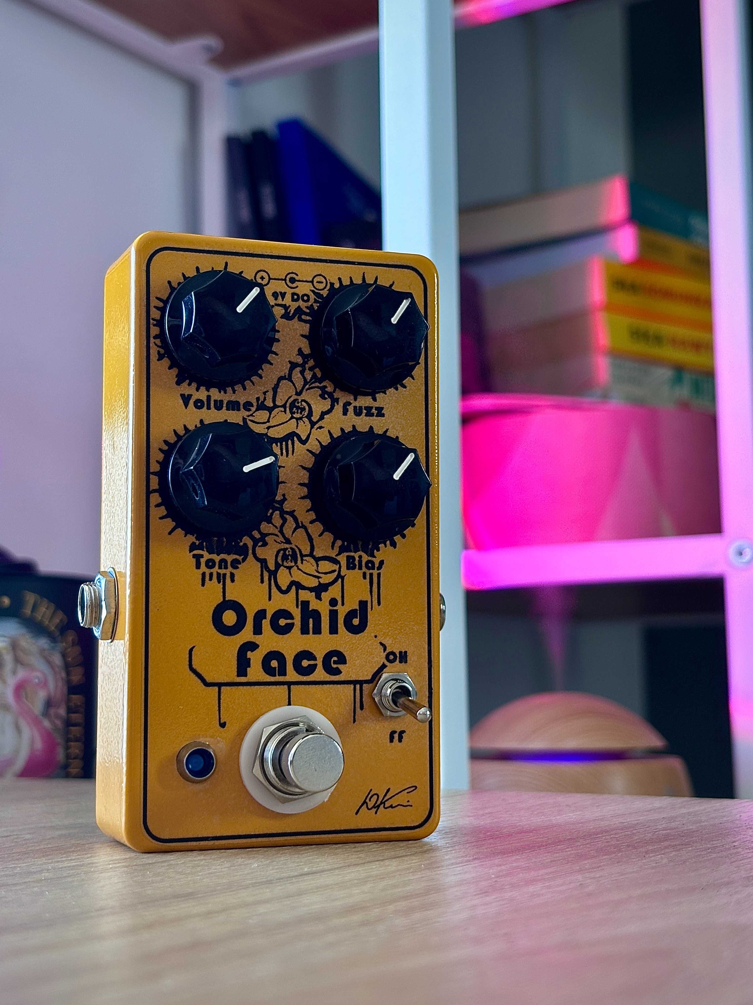 Polski efekt gitarowy WK Pedals Orchid Face Fuzz