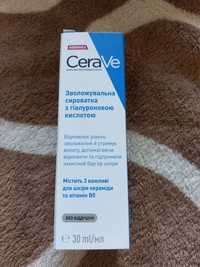 Зволожувальна сироватка з гілауроновою кислотою CeraVe