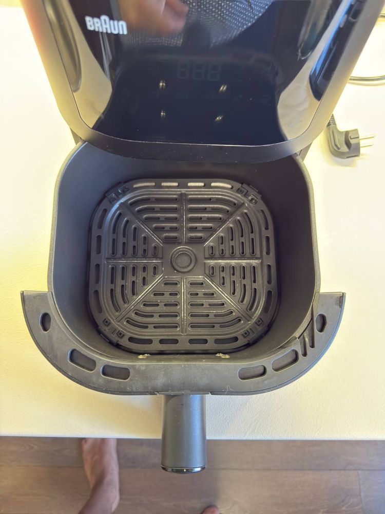 Мультипіч аерогриль braun