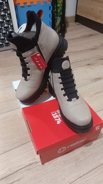 Rieker nowe botki r 40
