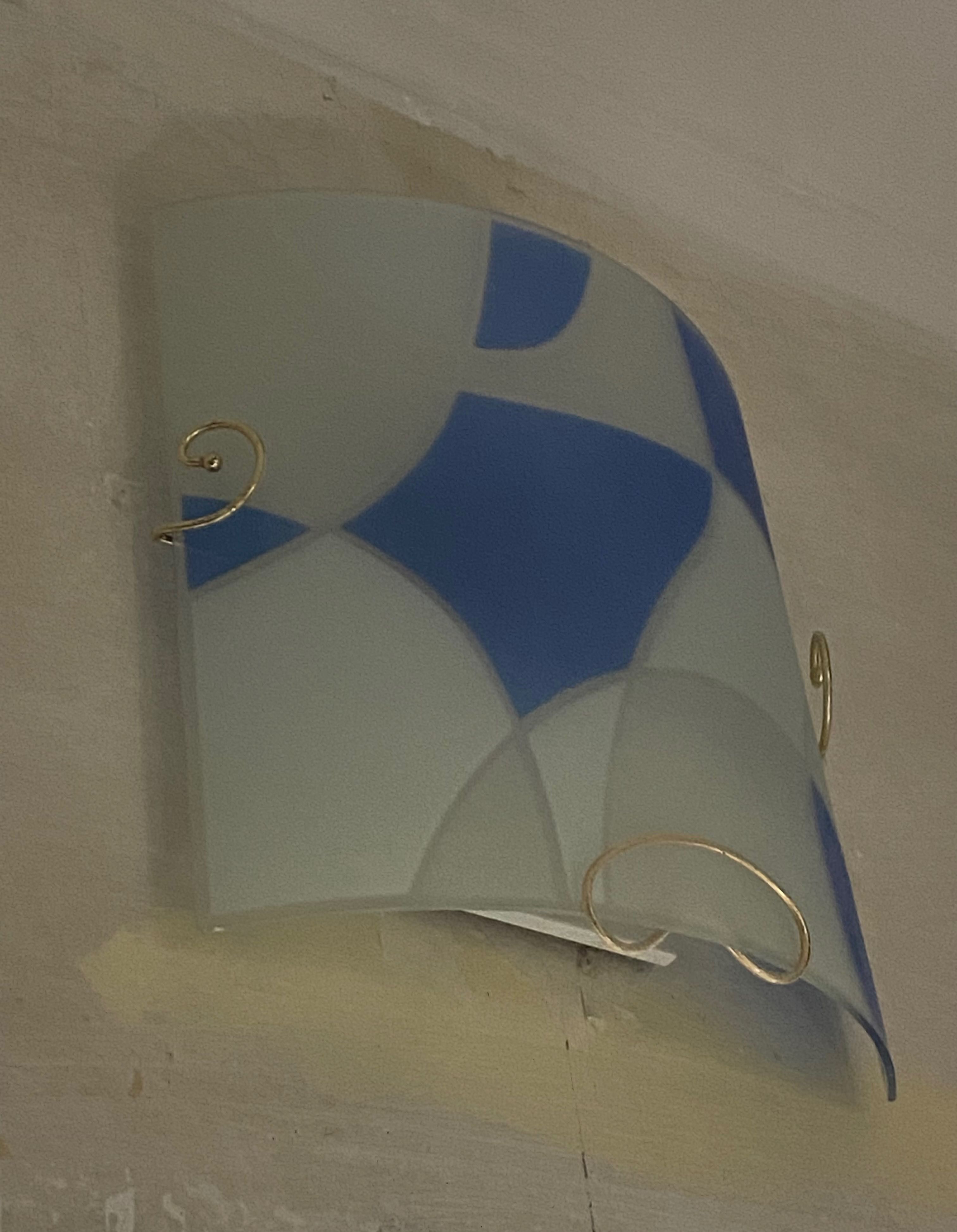 Декоративний світильник на стіну з лампами в комплекті.