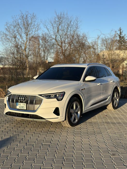 Авто в оренду з водієм весільний кортеж