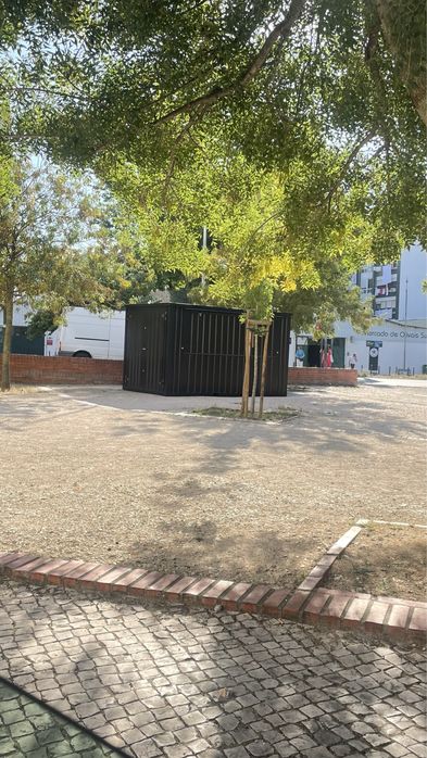 QUIOSQUE DESMONTAVEL 4mx2m Roulote STREET FOOD