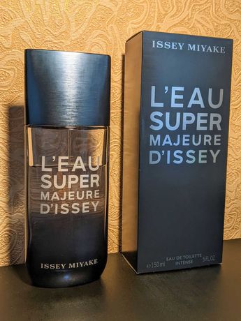 Issey Miyake L'Eau Super Majeure D'Issey EDT (eau de toilette) 150 мл