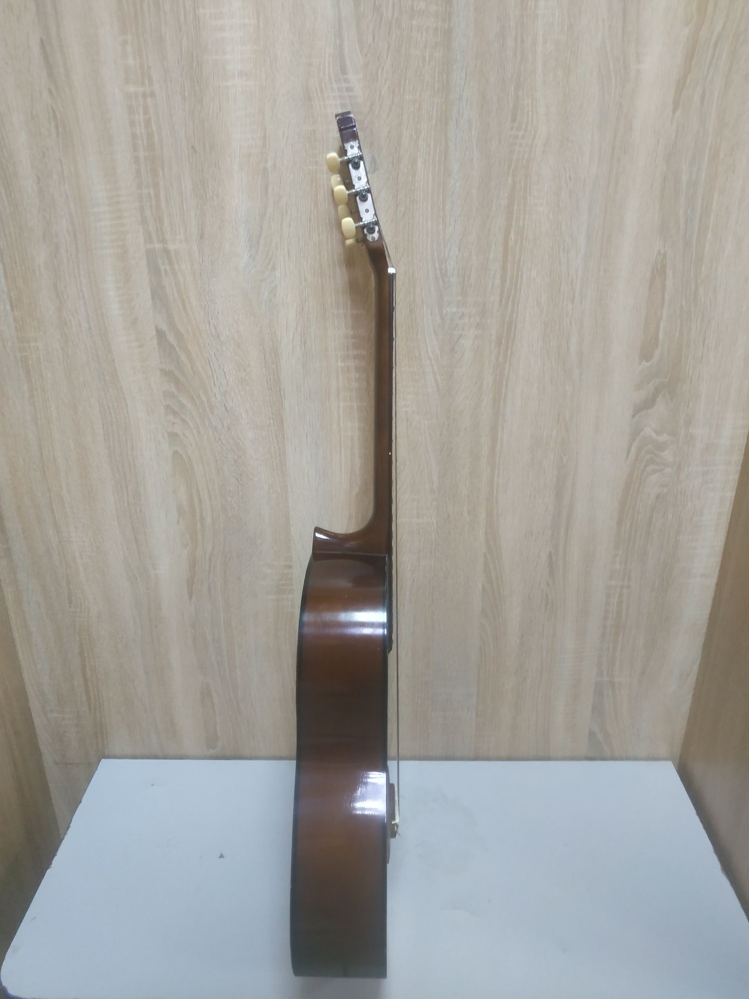Класична гітара Yamaha C40