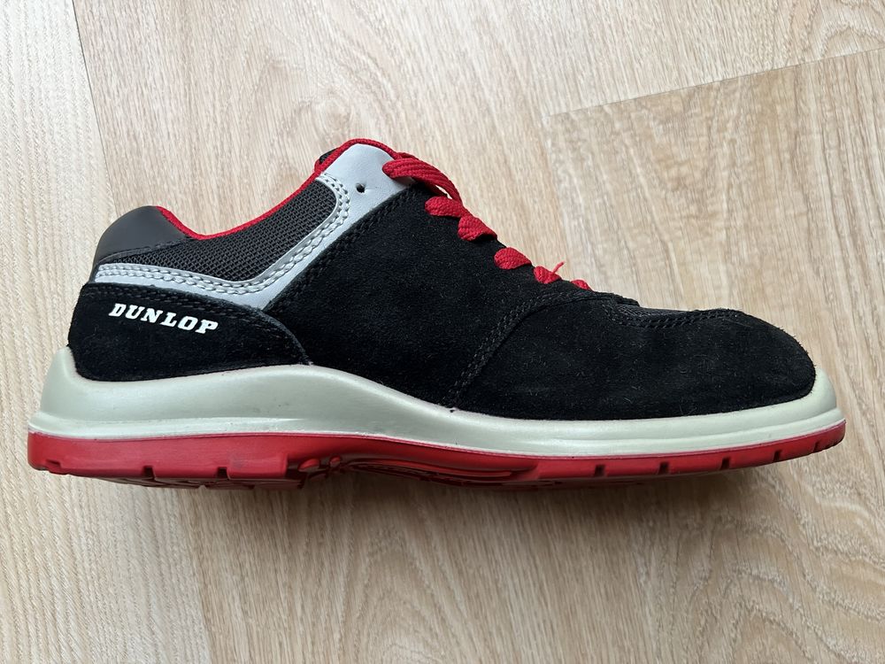 Buty robocze DUNLOP Flying Sword S3 ESD roz 39