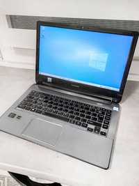 laptop Toshiba u940 i3 6gb Ssd win 10