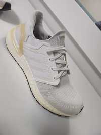 Sapatilhas adidas ultraboost brancas