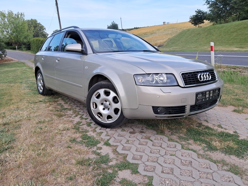 Audi a4 b6 2.0L, 130KM, alu, klima, xenon