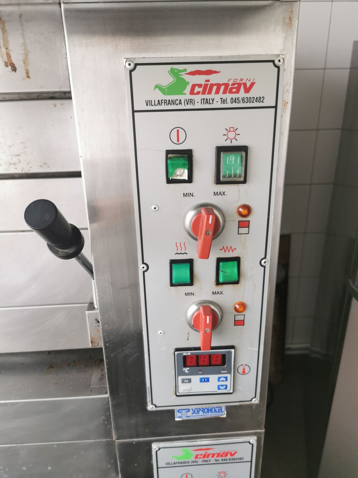 Forno de padaria c/estufa