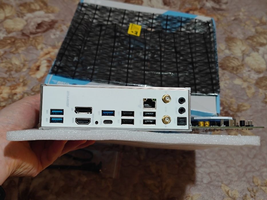 JGINYUE B850M Snow dream Wi-Fi AM5 (Zen 4-Zen 6) КРУТА новинка!