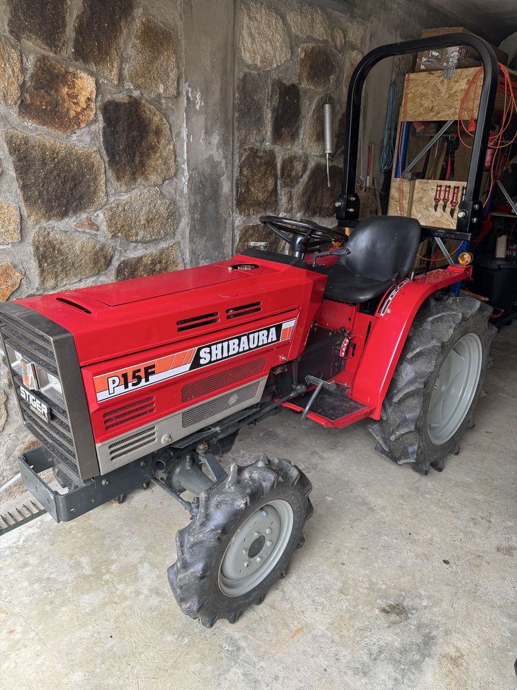 Trator Shibaura P15F