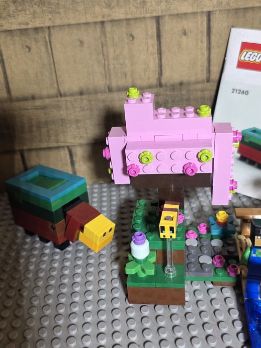 Lego Minecraft 21260